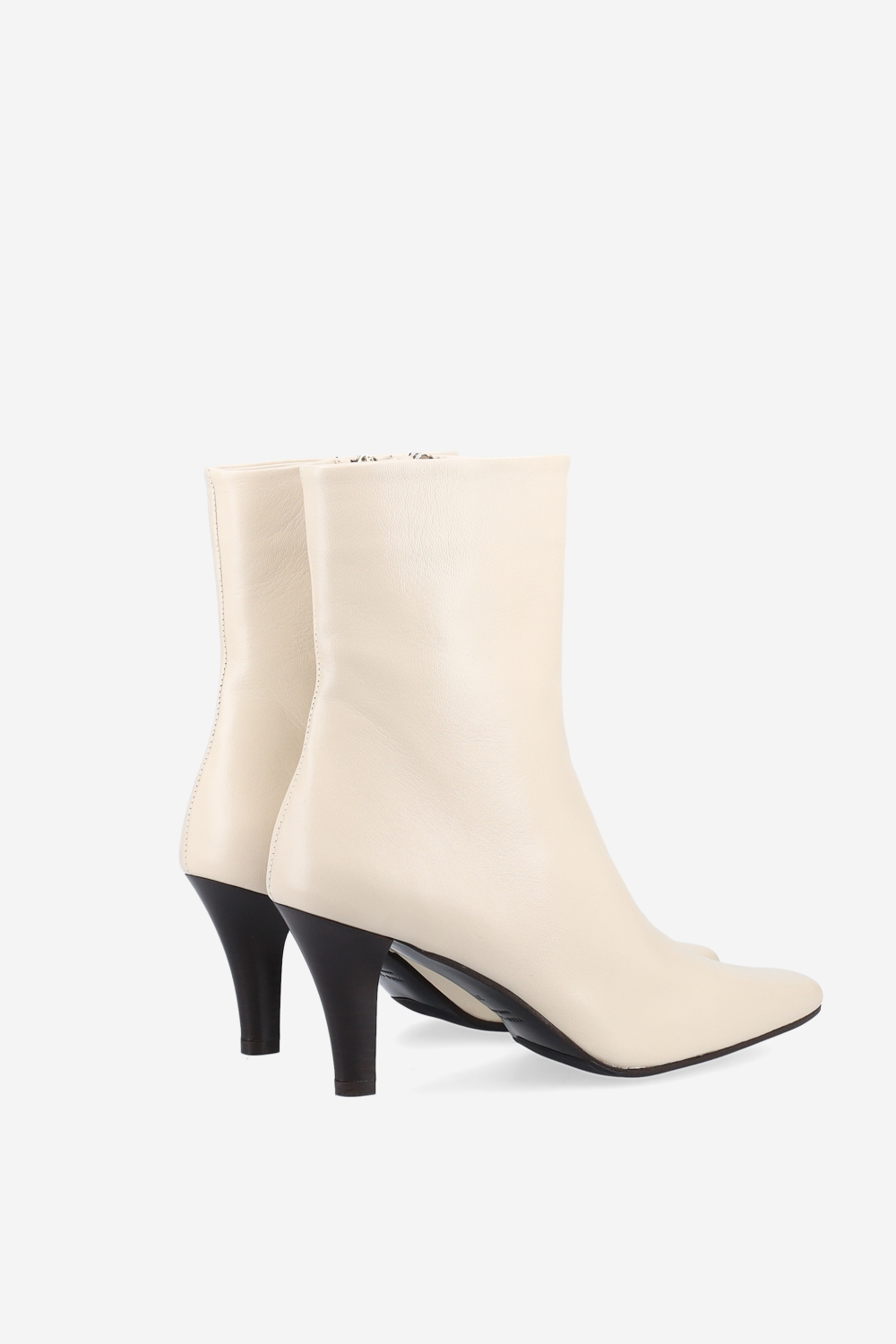Zipped leather ankle boots