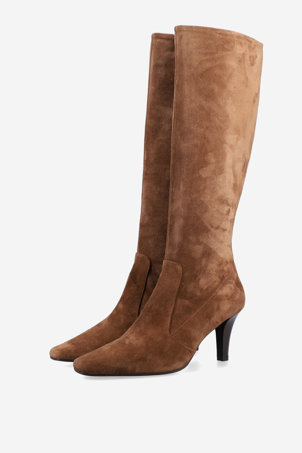 Pointed-toe suede boots