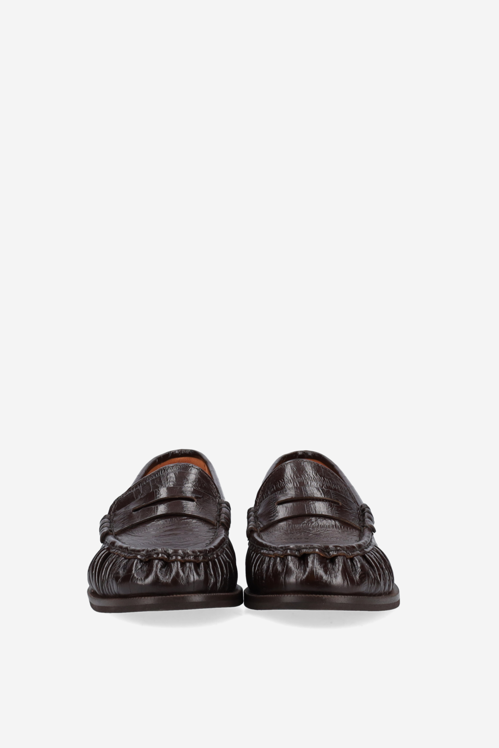 Wrinkle leather loafers