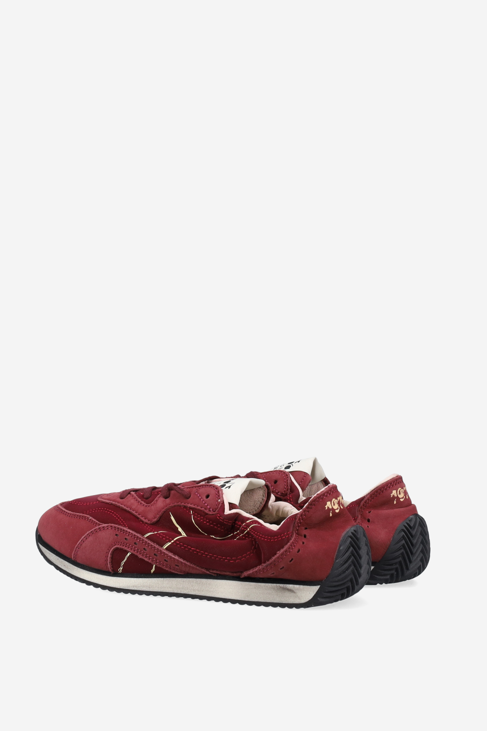 Equipe revenge etoile italia nubuck sneakers