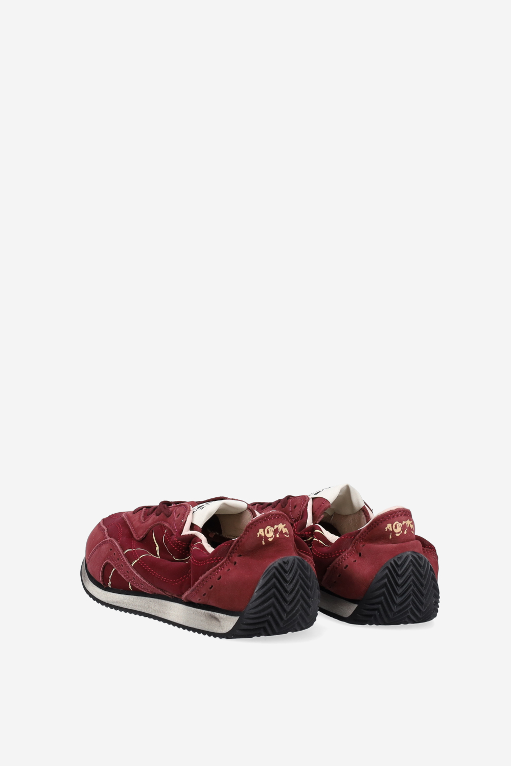 Equipe revenge etoile italia nubuck sneakers