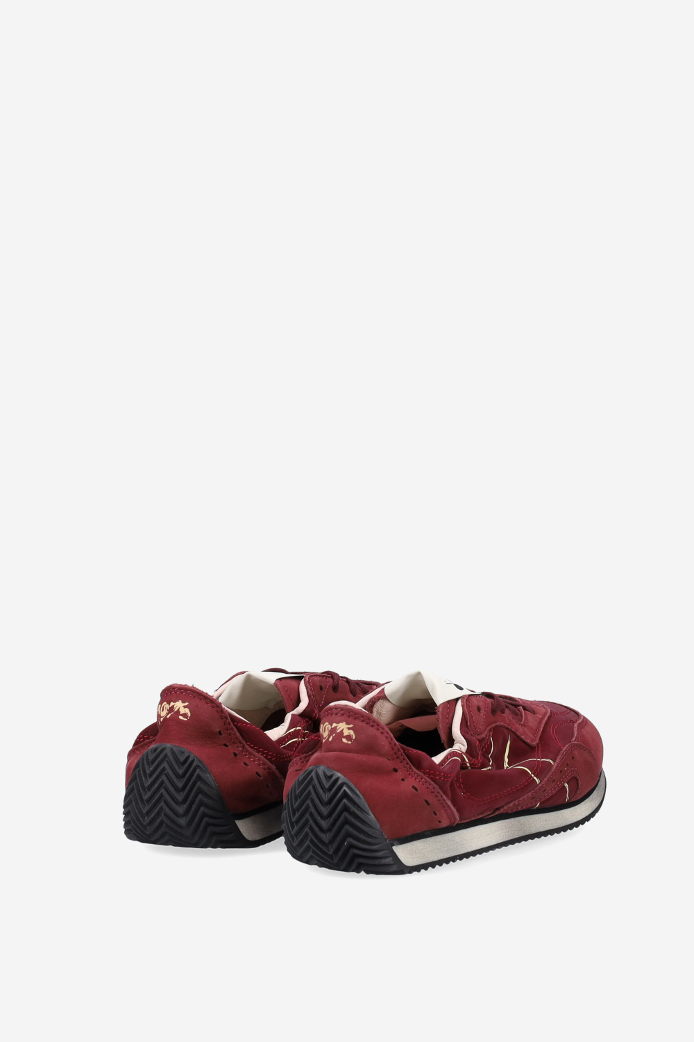 Equipe revenge etoile italia nubuck sneakers