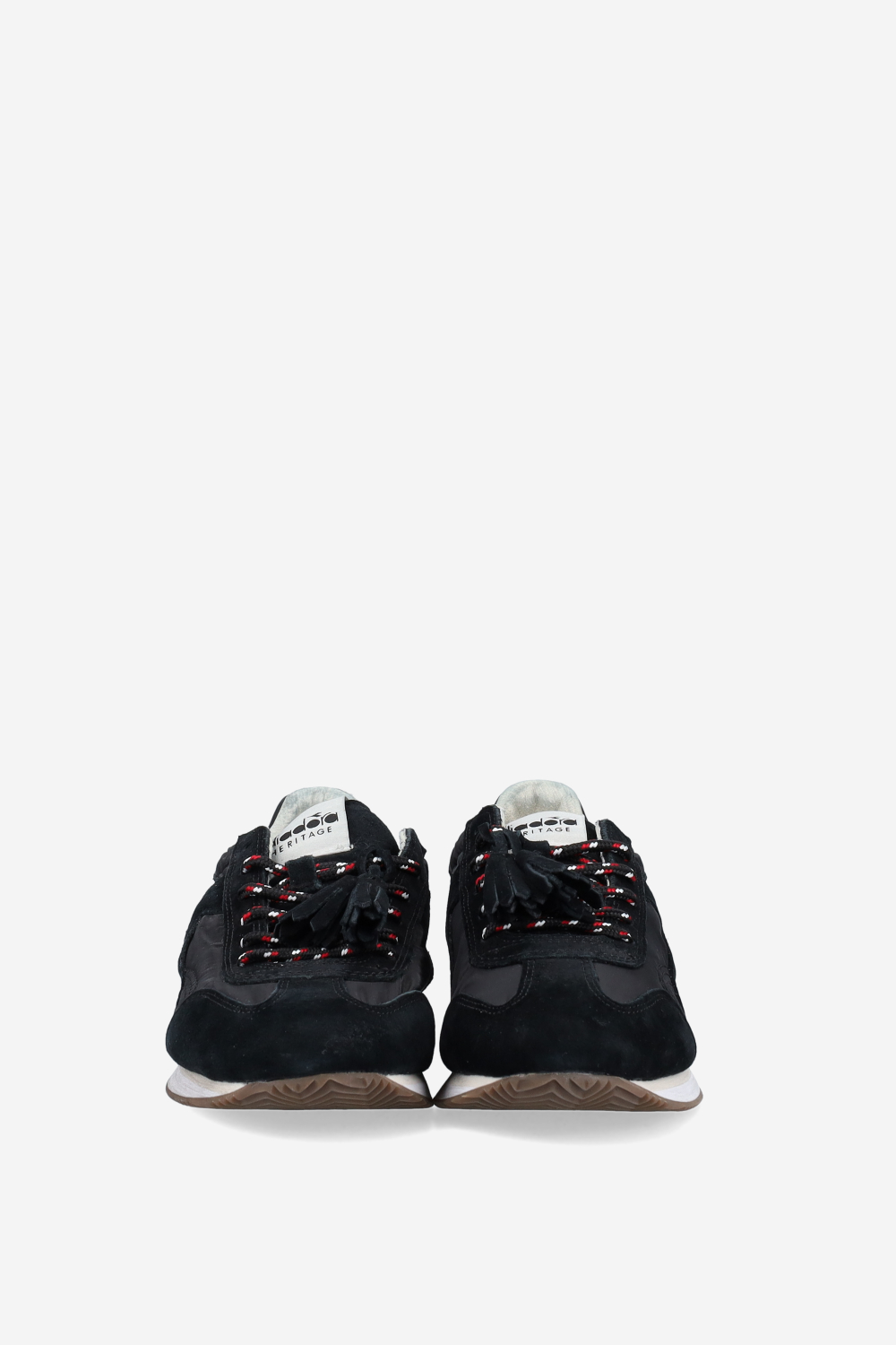 Equipe used suede sneakers