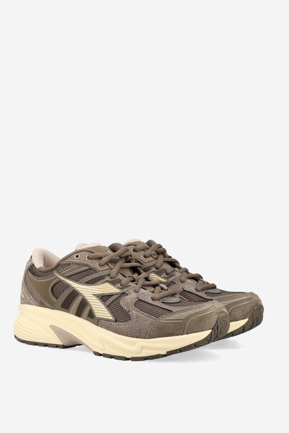 Mythos star suede sneakers