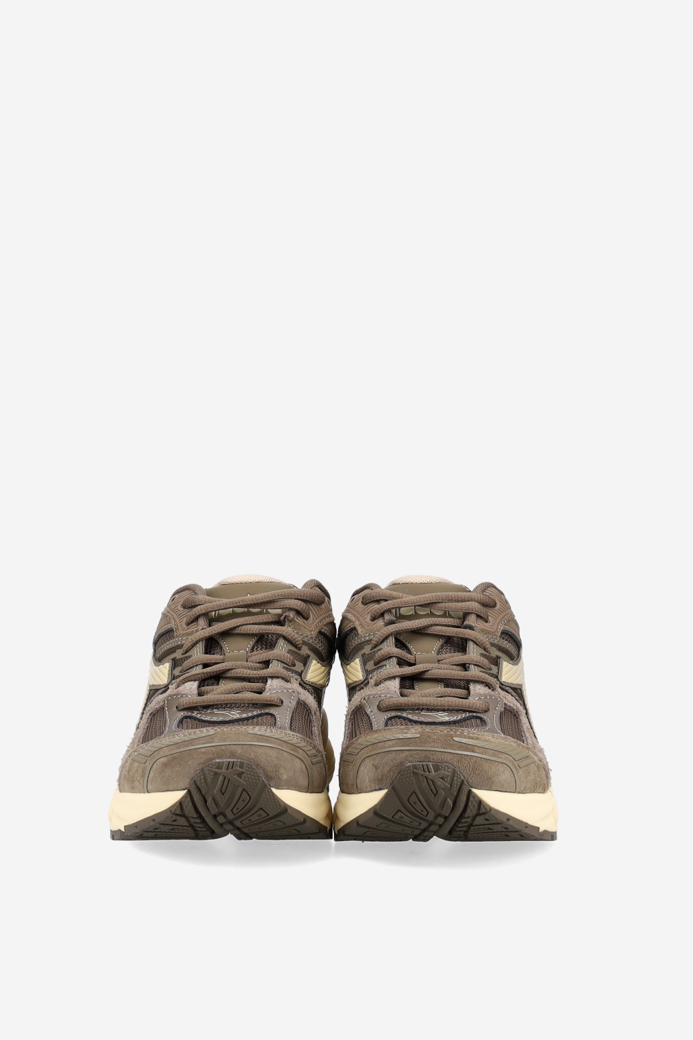 Mythos star suede sneakers