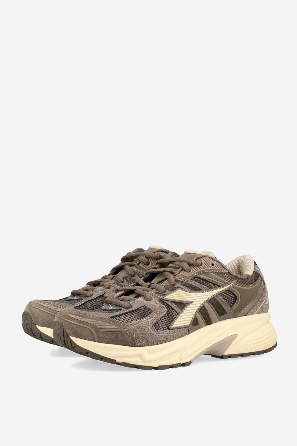 Mythos star suede sneakers