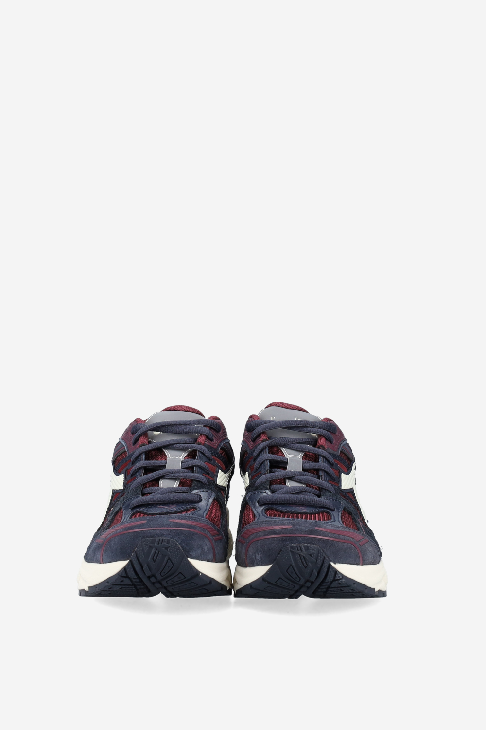 Mythos star suede sneakers