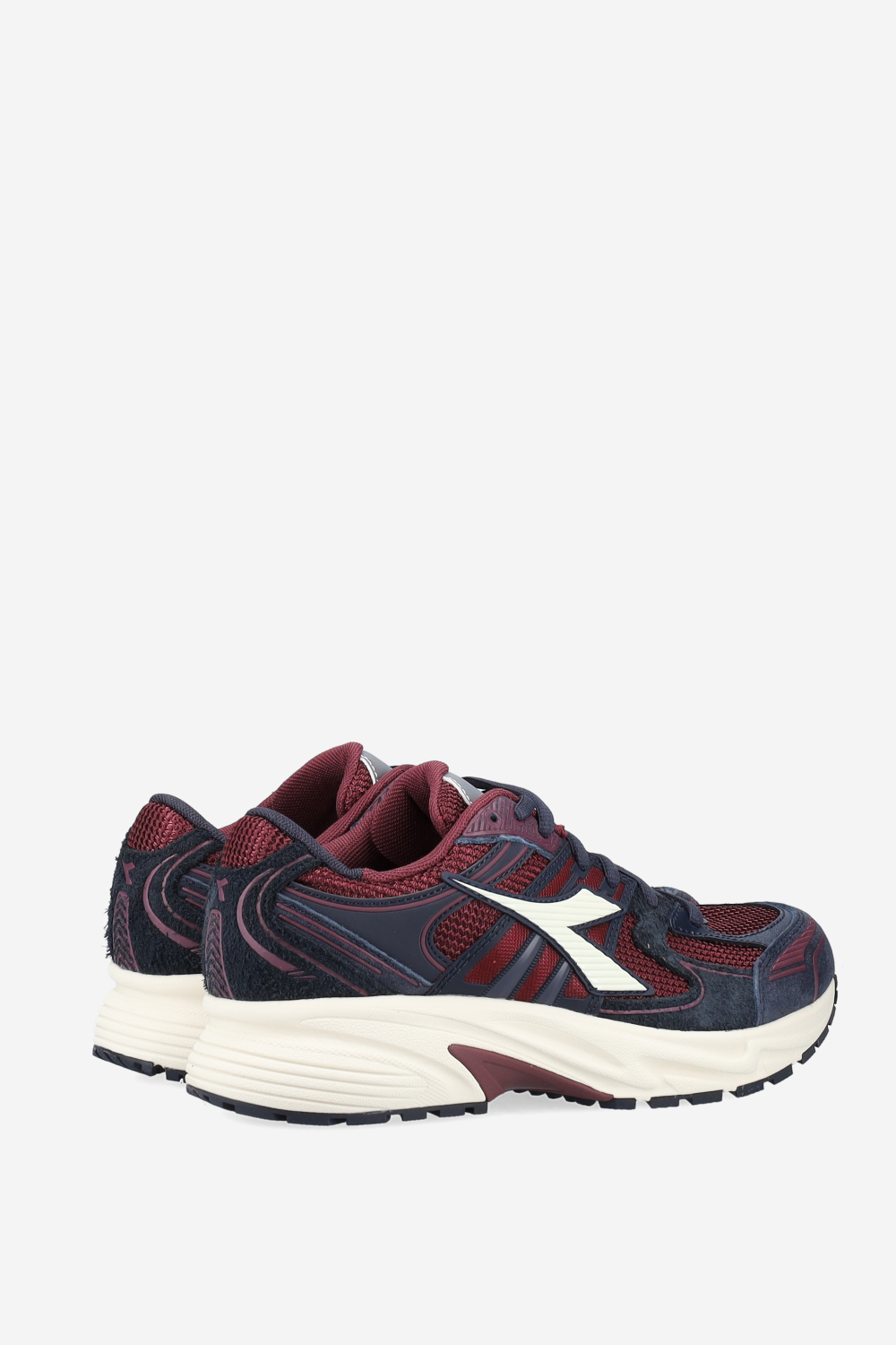 Mythos star suede sneakers