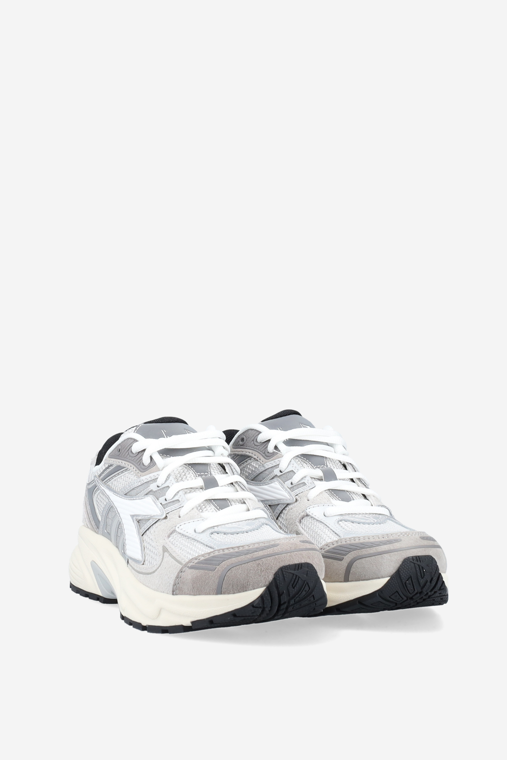 Mythos star suede sneakers