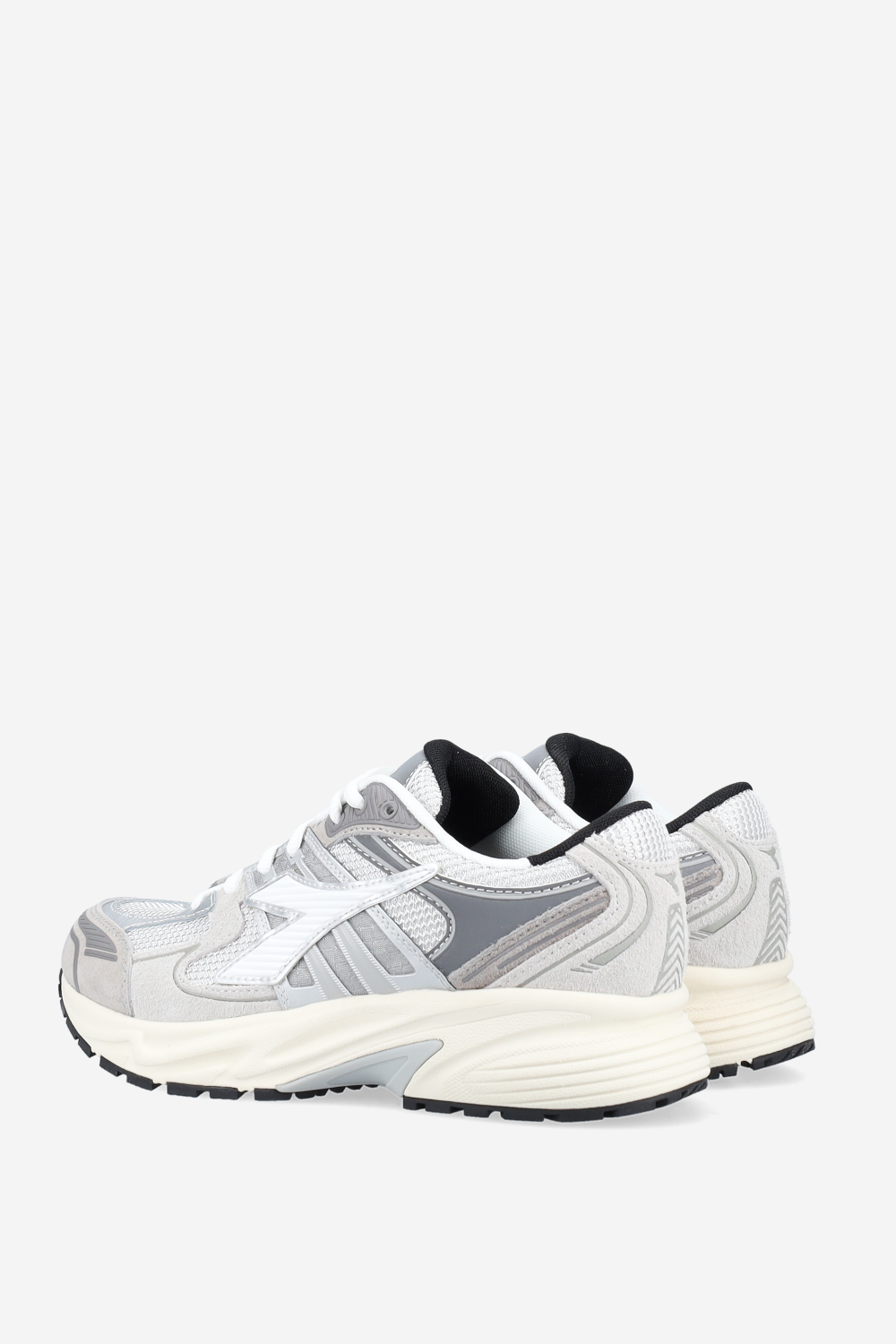 Mythos star suede sneakers