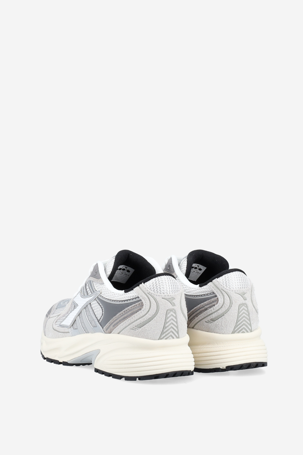 Mythos star suede sneakers