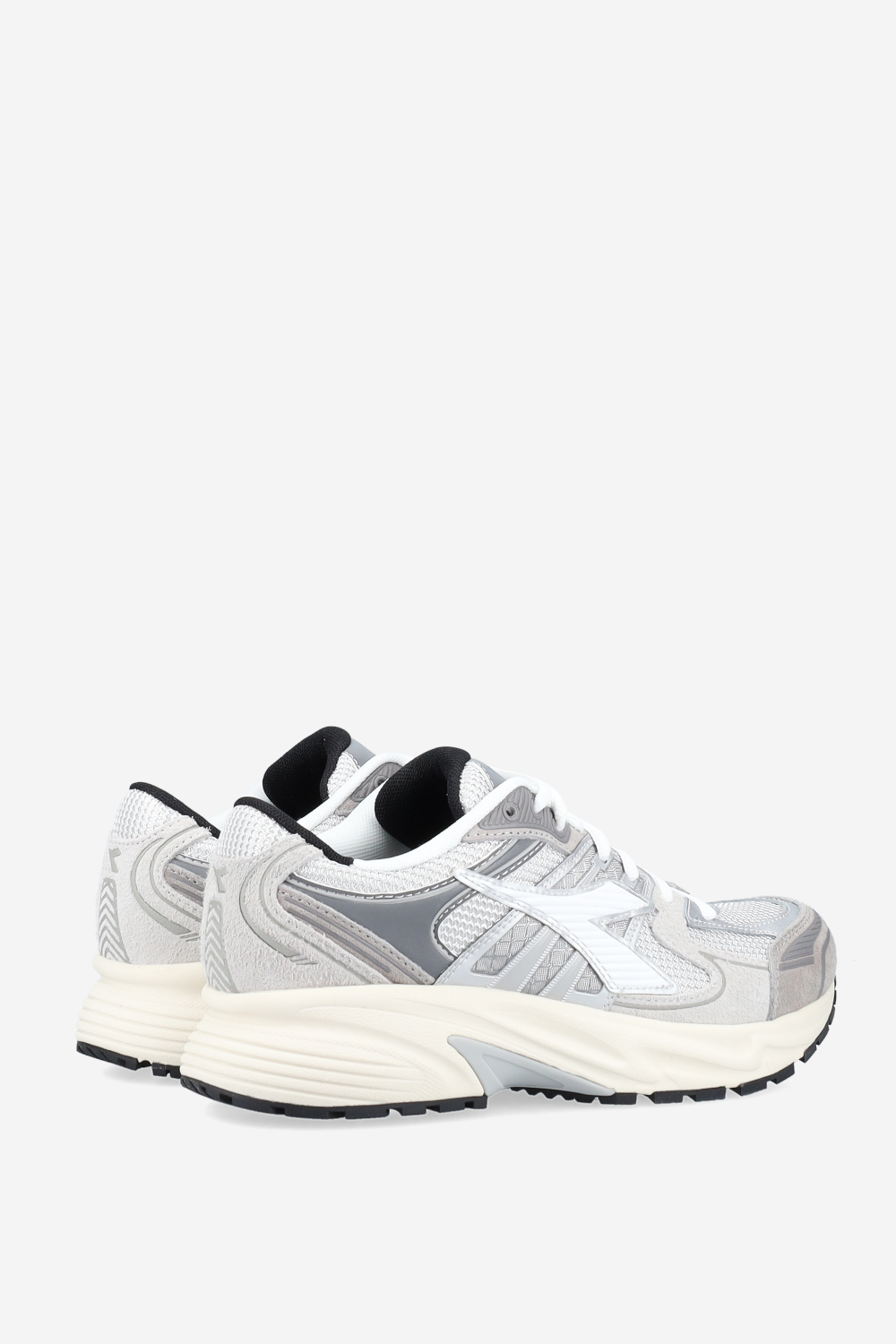Mythos star suede sneakers