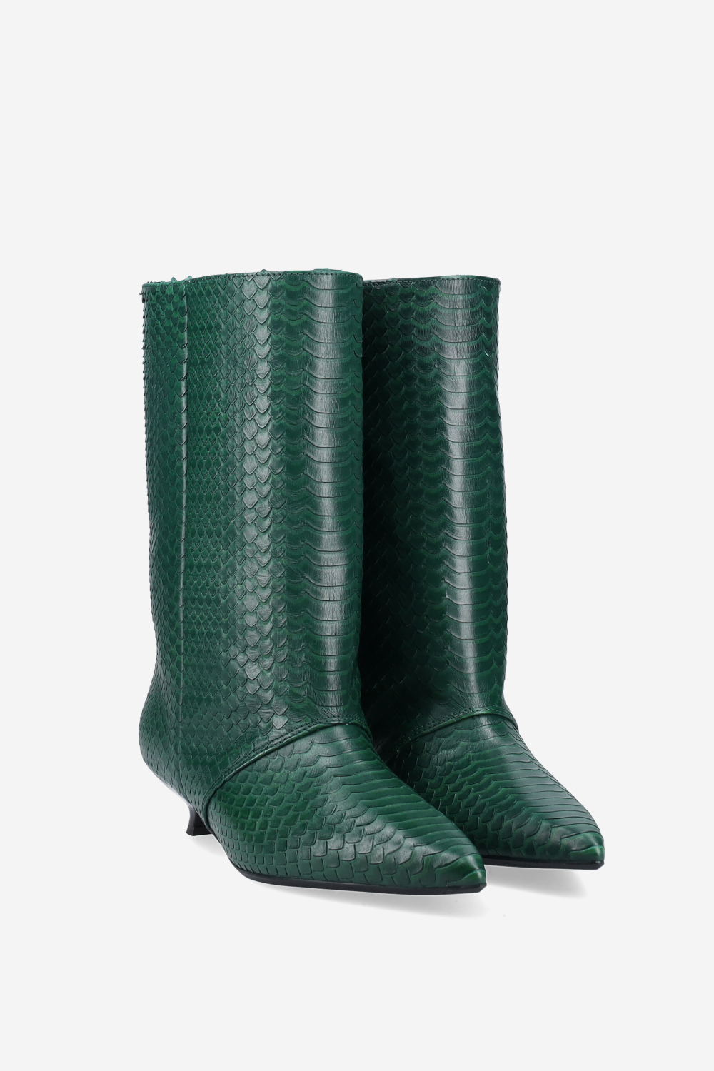 Unforgettable croco leather ankle boots