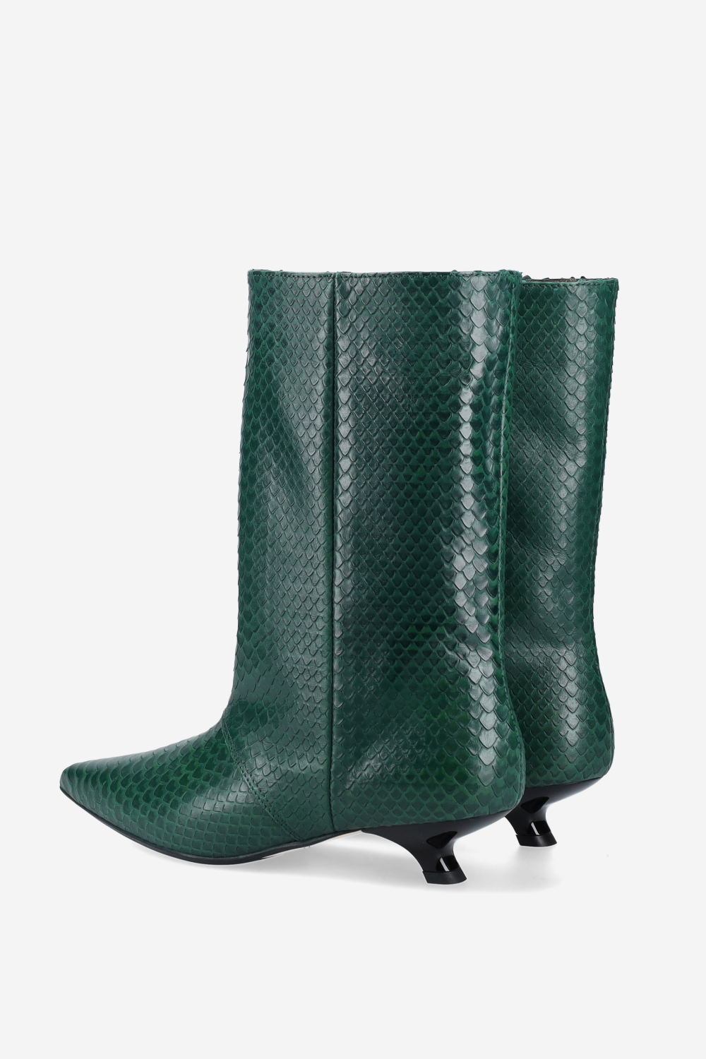 Unforgettable croco leather ankle boots