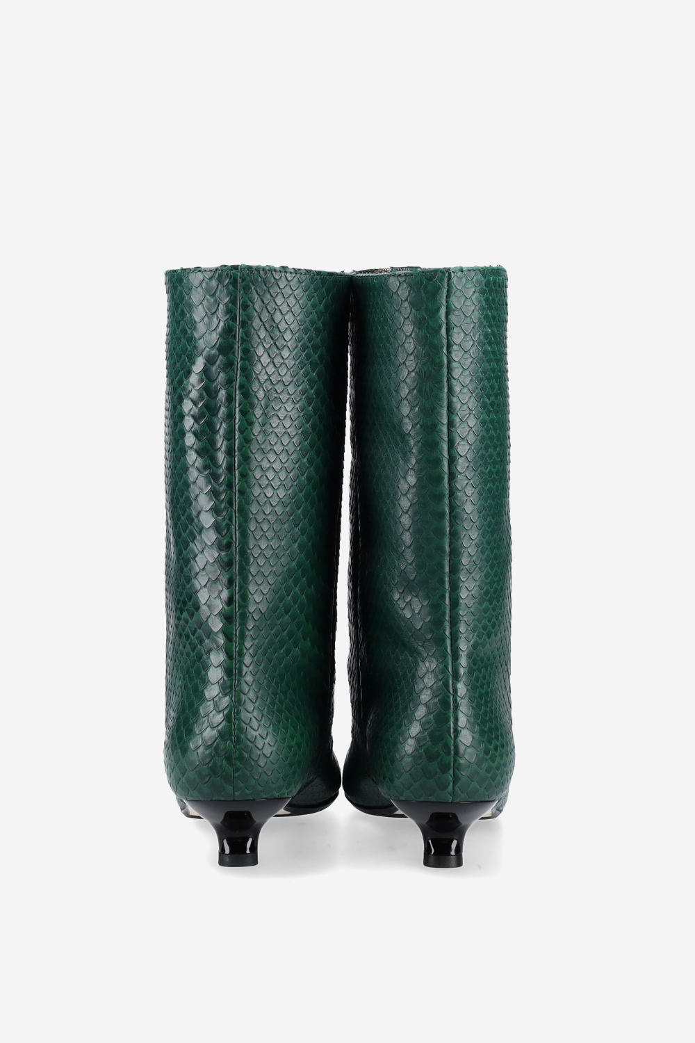 Unforgettable croco leather ankle boots