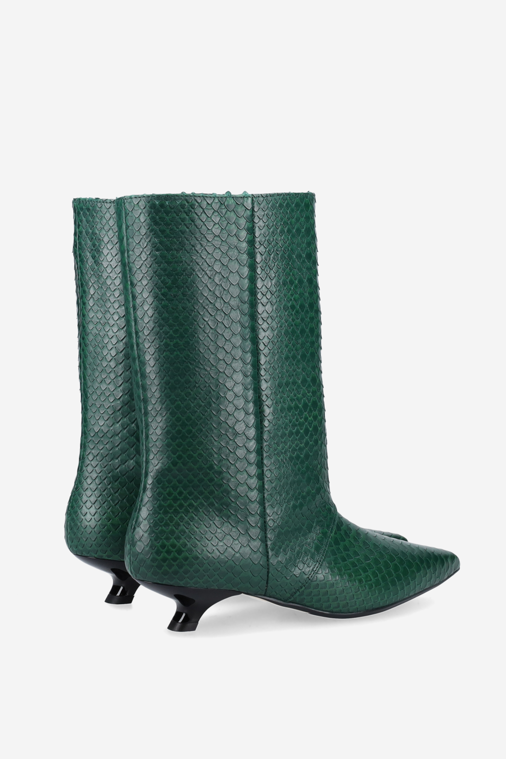 Unforgettable croco leather ankle boots