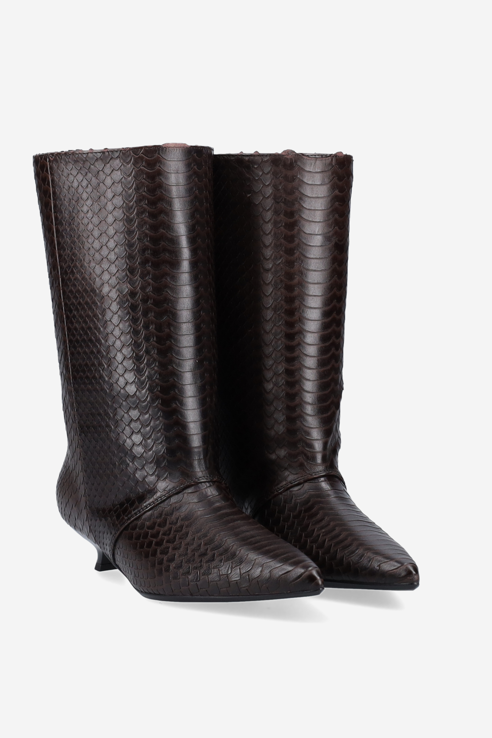 Unforgettable croco leather ankle boots