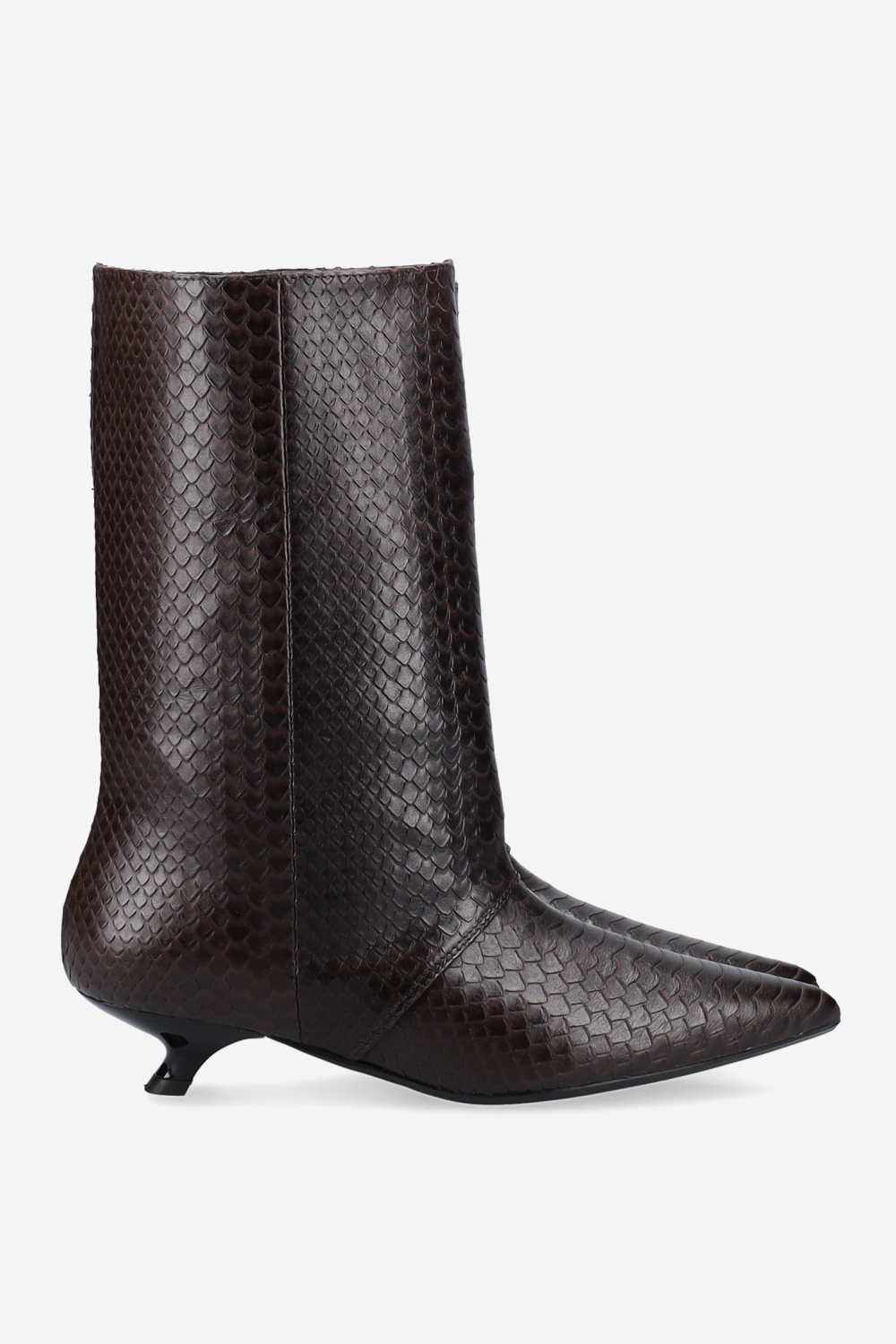 Unforgettable croco leather ankle boots