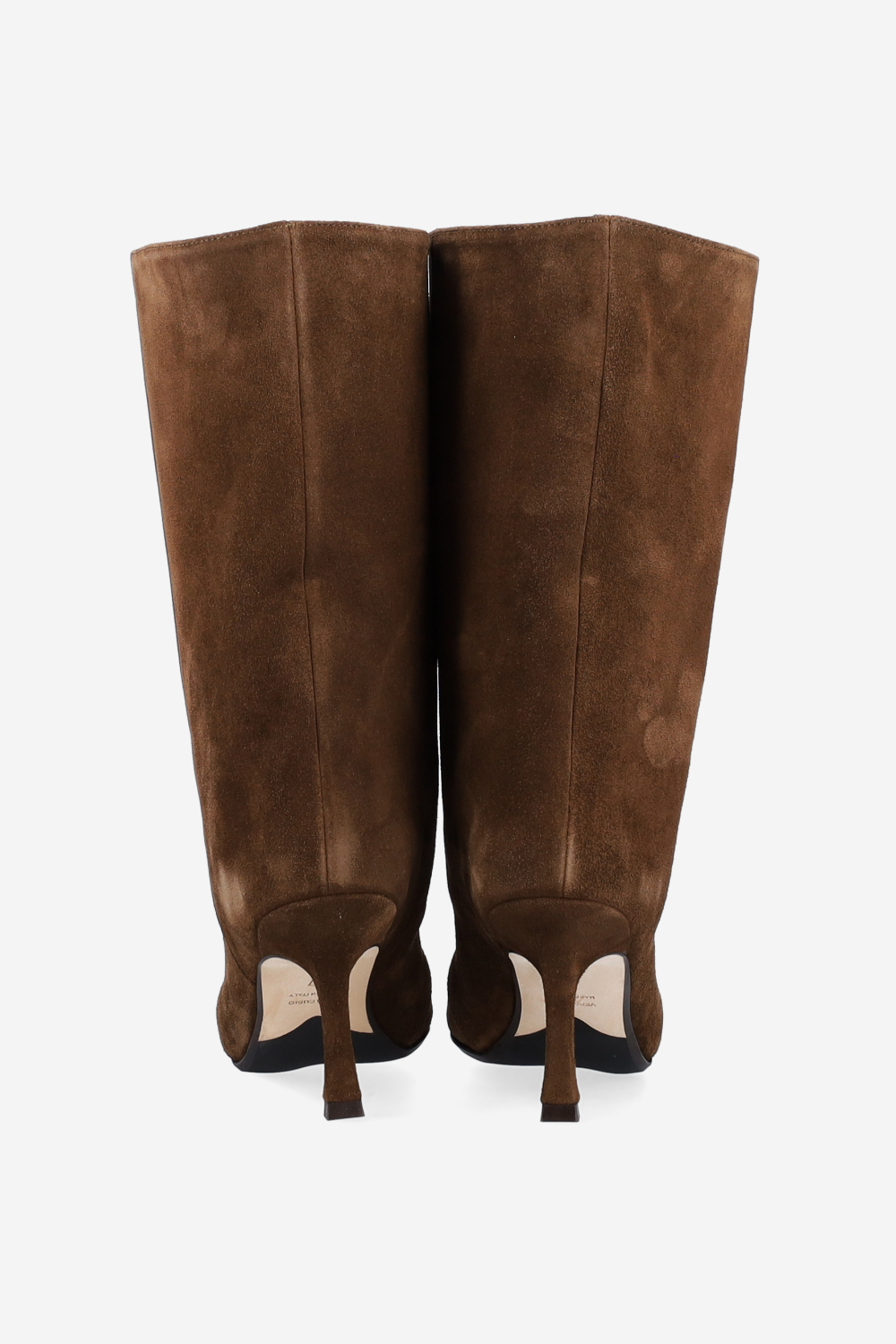 Deja vu suede boots