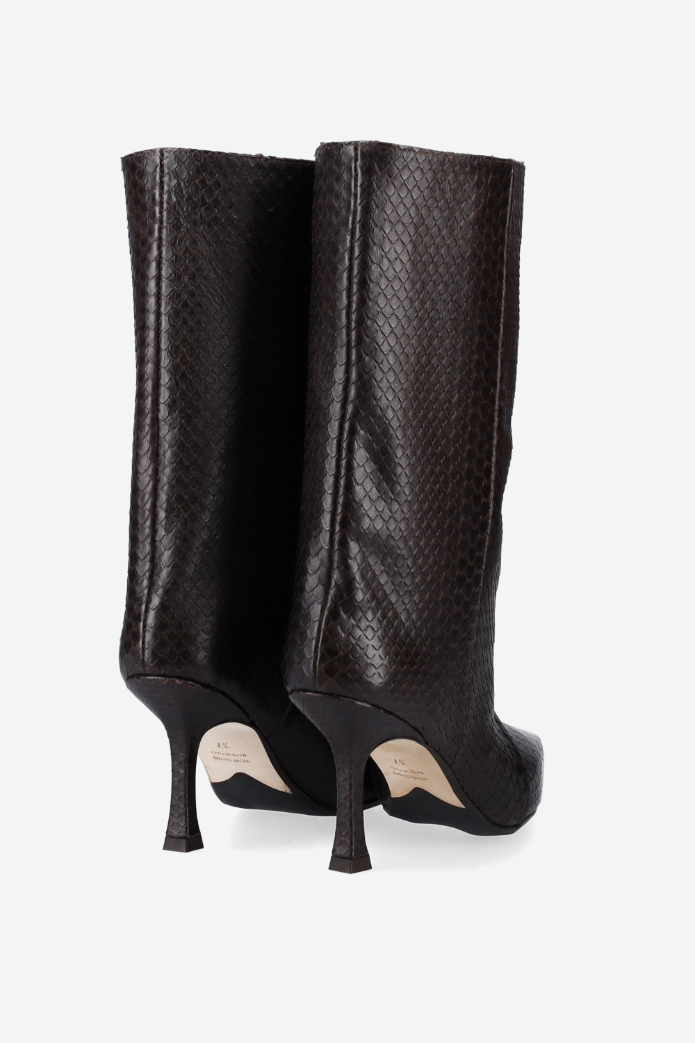 Deja vu croco leather boots