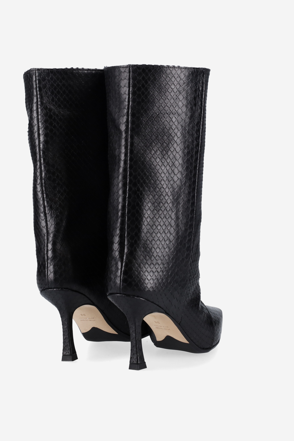 Deja vu cobra leather boots