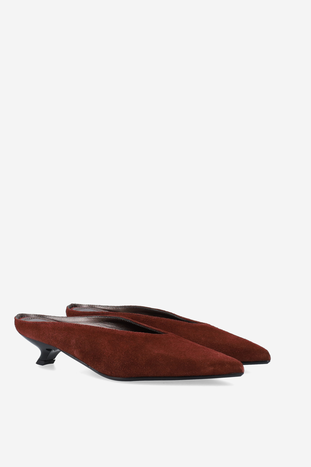 Ordinary suede mules