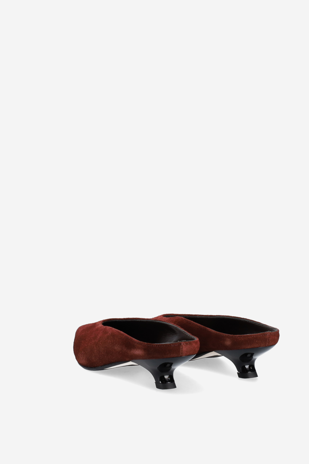 Ordinary suede mules