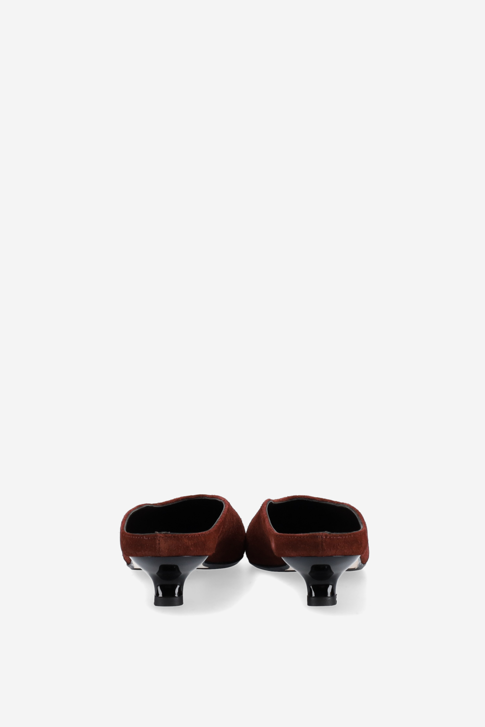 Ordinary suede mules