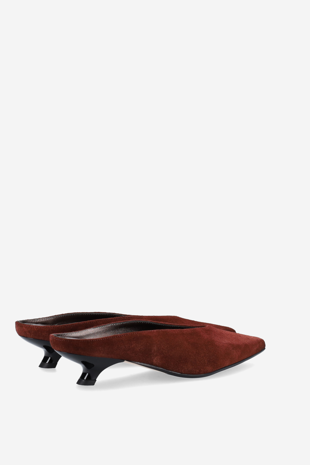 Ordinary suede mules