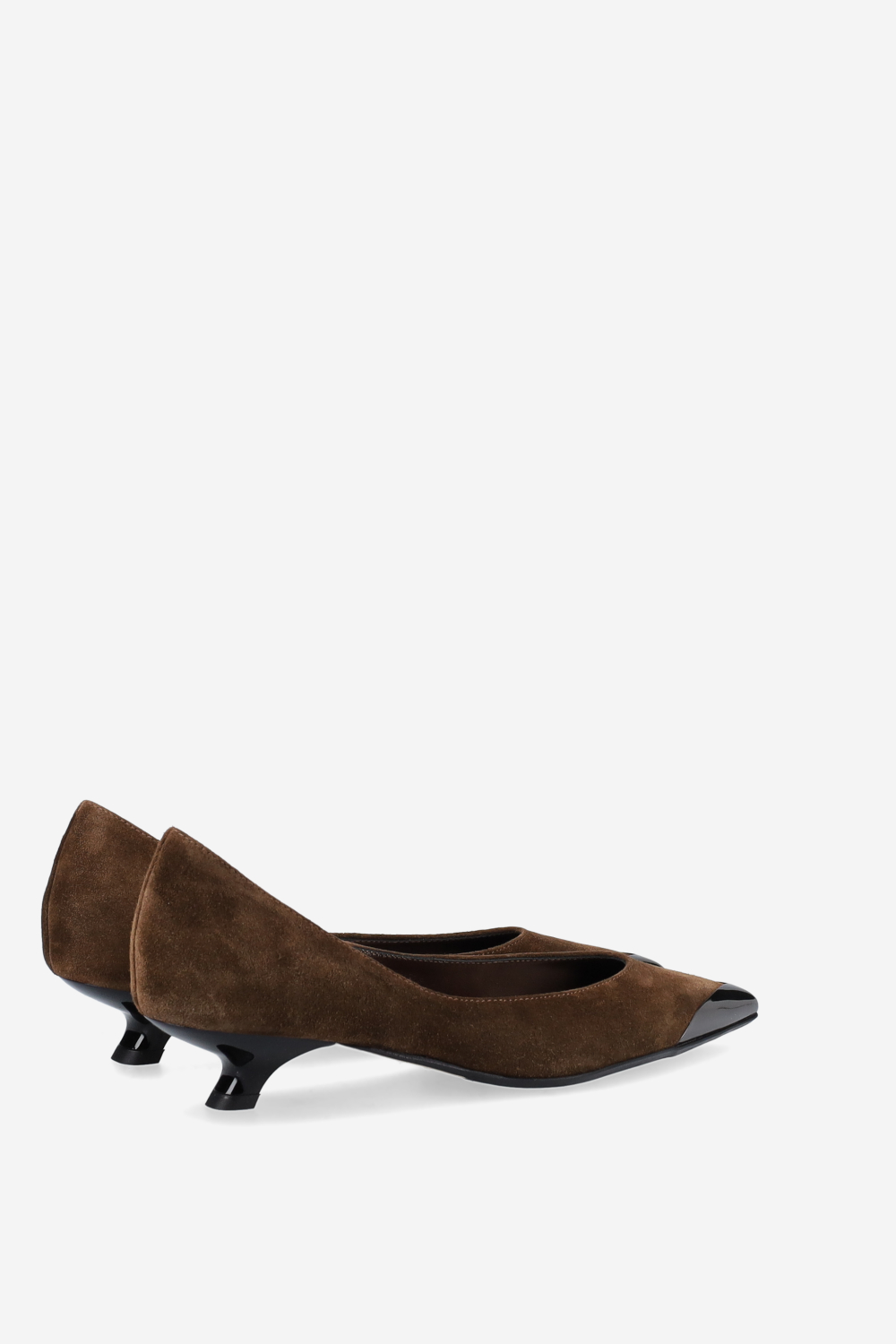 Get me suede pumps