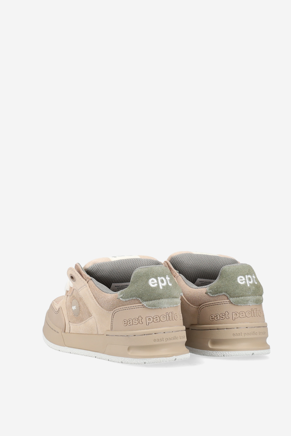 Fat tongue suede sneakers