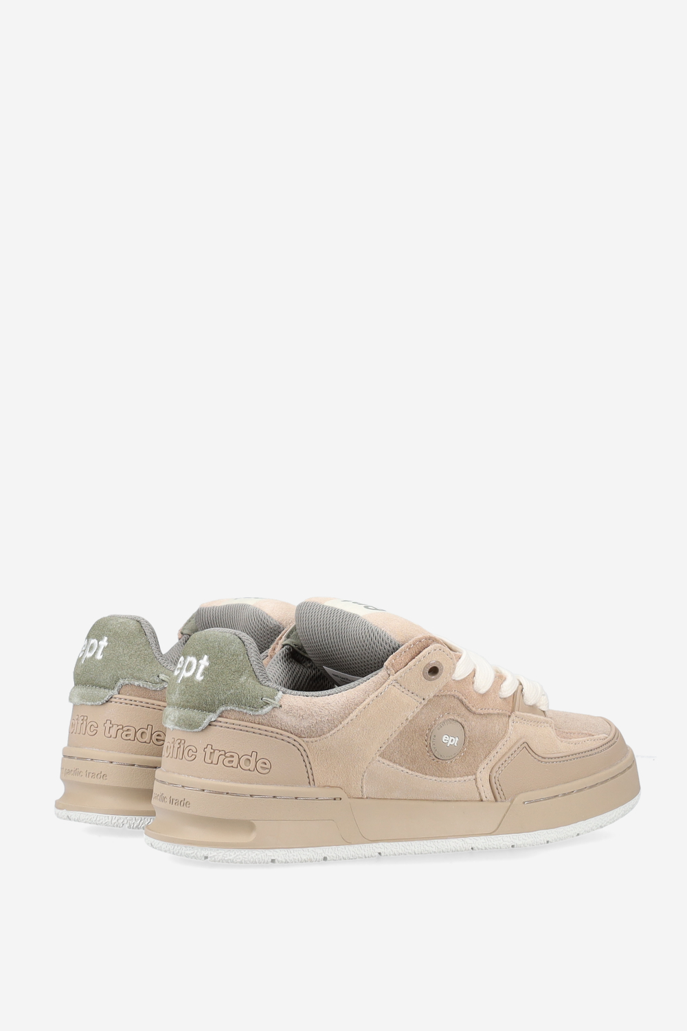 Fat tongue suede sneakers
